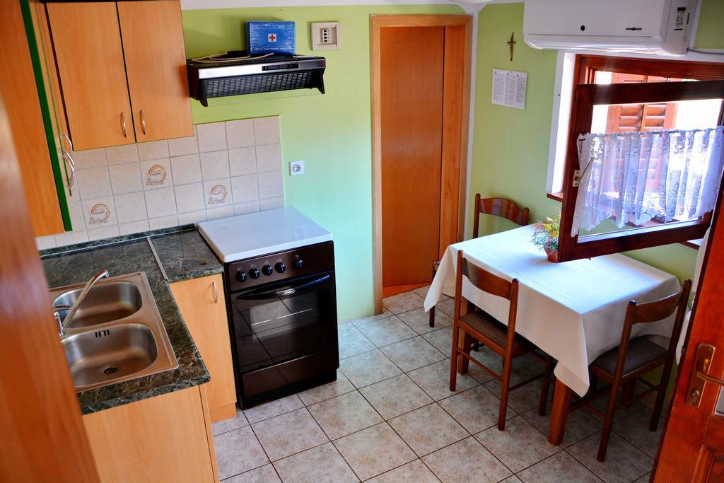 Apartments Joza Вир Экстерьер фото